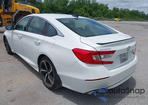 2022 Honda Accord Sport из США, поврежденный, VIN 1HGCV1F3XNA084806